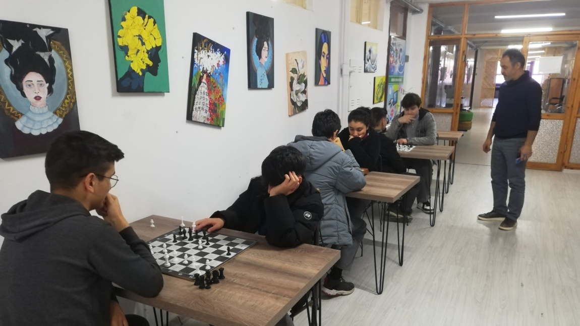 Okulumuzda Satranç Turnuvası Başladı